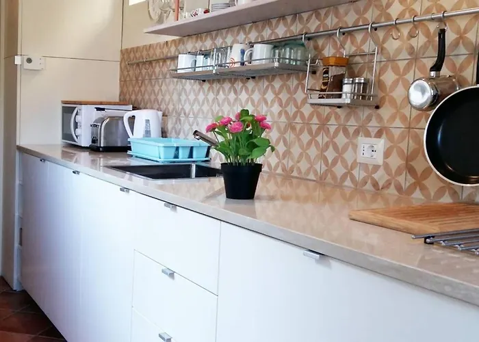 Cozy Macci Flat 4 People Near Santa Croce Square Florence