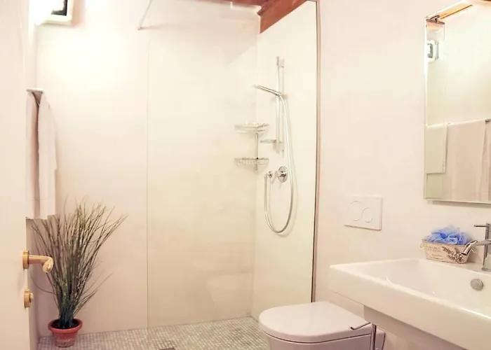 Apartment Cozy Macci Flat 4 People Near Santa Croce Square