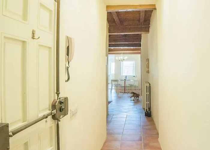 Cozy Macci Flat 4 People Near Santa Croce Square